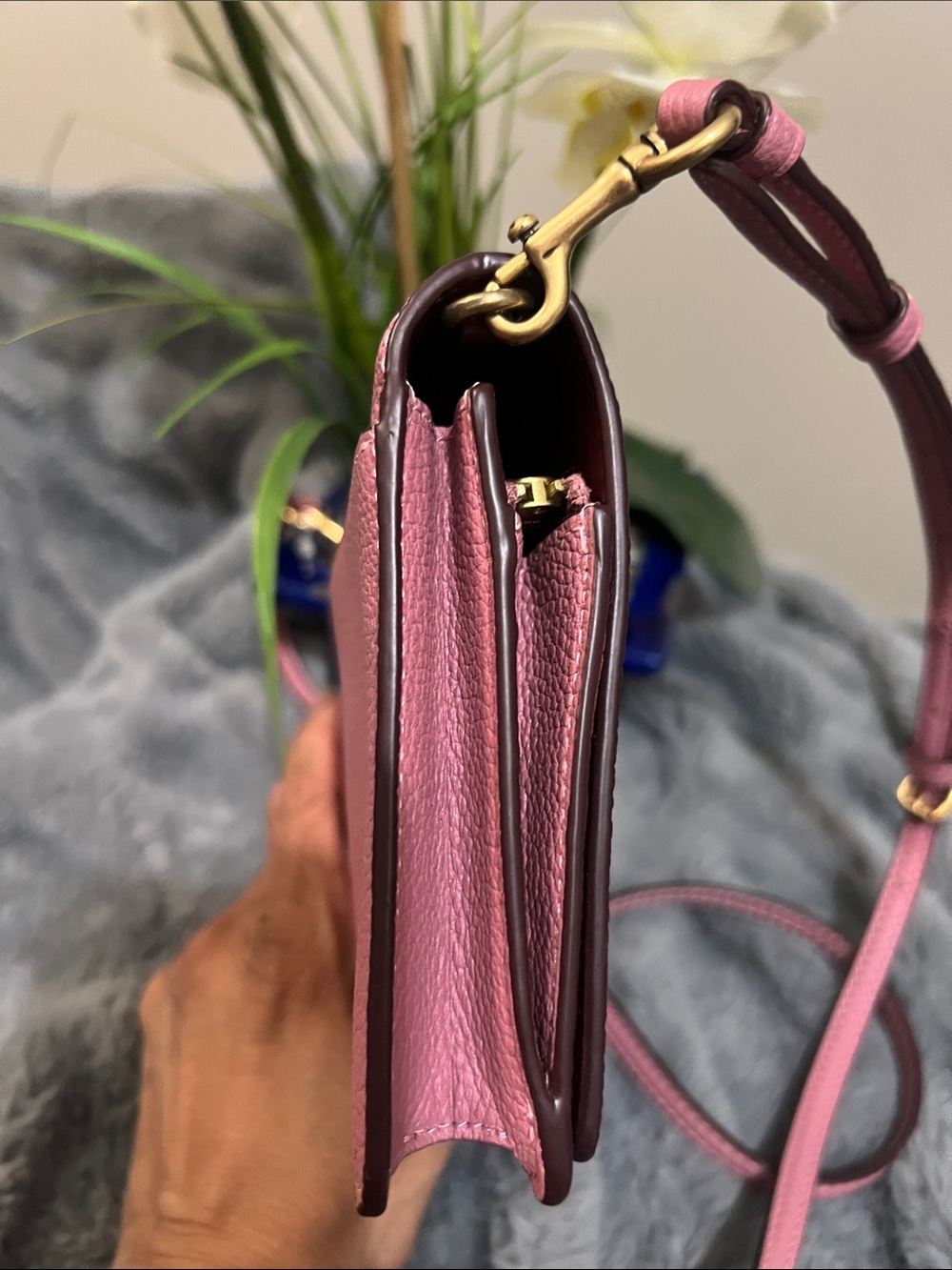 COACH Hayden Foldover Pink Crossbody Clutch NWOT retail $225 - Picture 5 of 8